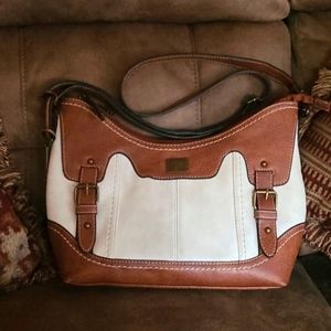 b•o•c shoulder/crossbody hobo bag